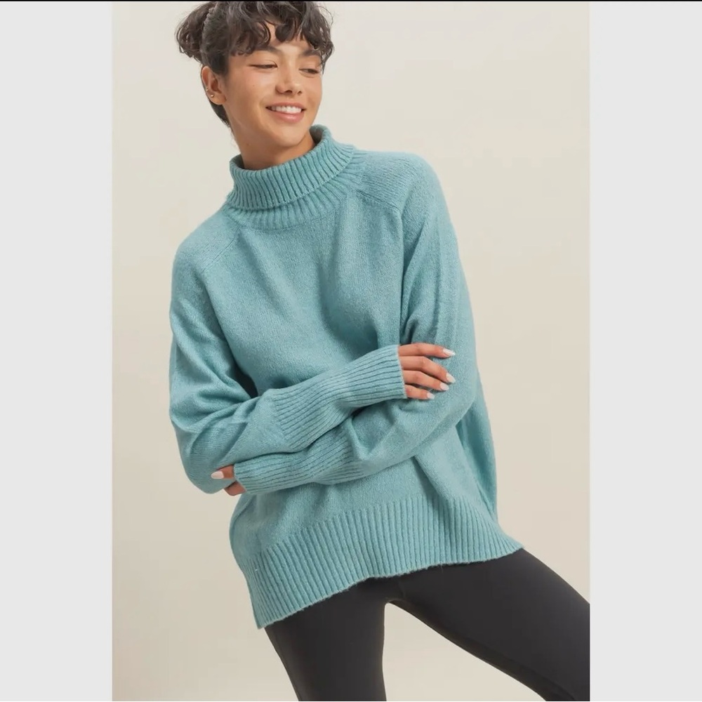 996. Audrey, Oversized High low turtleneck sweater, Sky Blue, Various Sizes